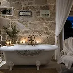 Villa Holibai Casa Celso , Casa Con Piscina Y Jardín Cerca De Playa América *