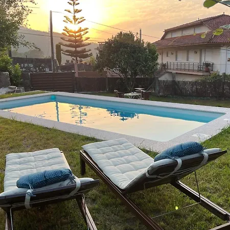 Holibai Casa Celso , Casa Con Piscina Y Jardin Cerca De Playa America * Gondomar